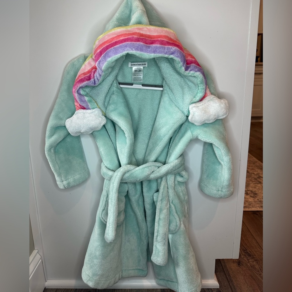 POTTERY BARN KIDS cozy bathrobe. Rainbow! 🌈 2T-3T